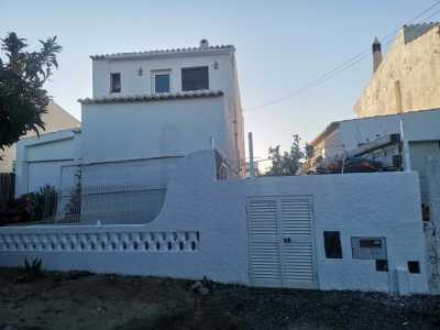 Villa For Sale in Lagos, Portugal