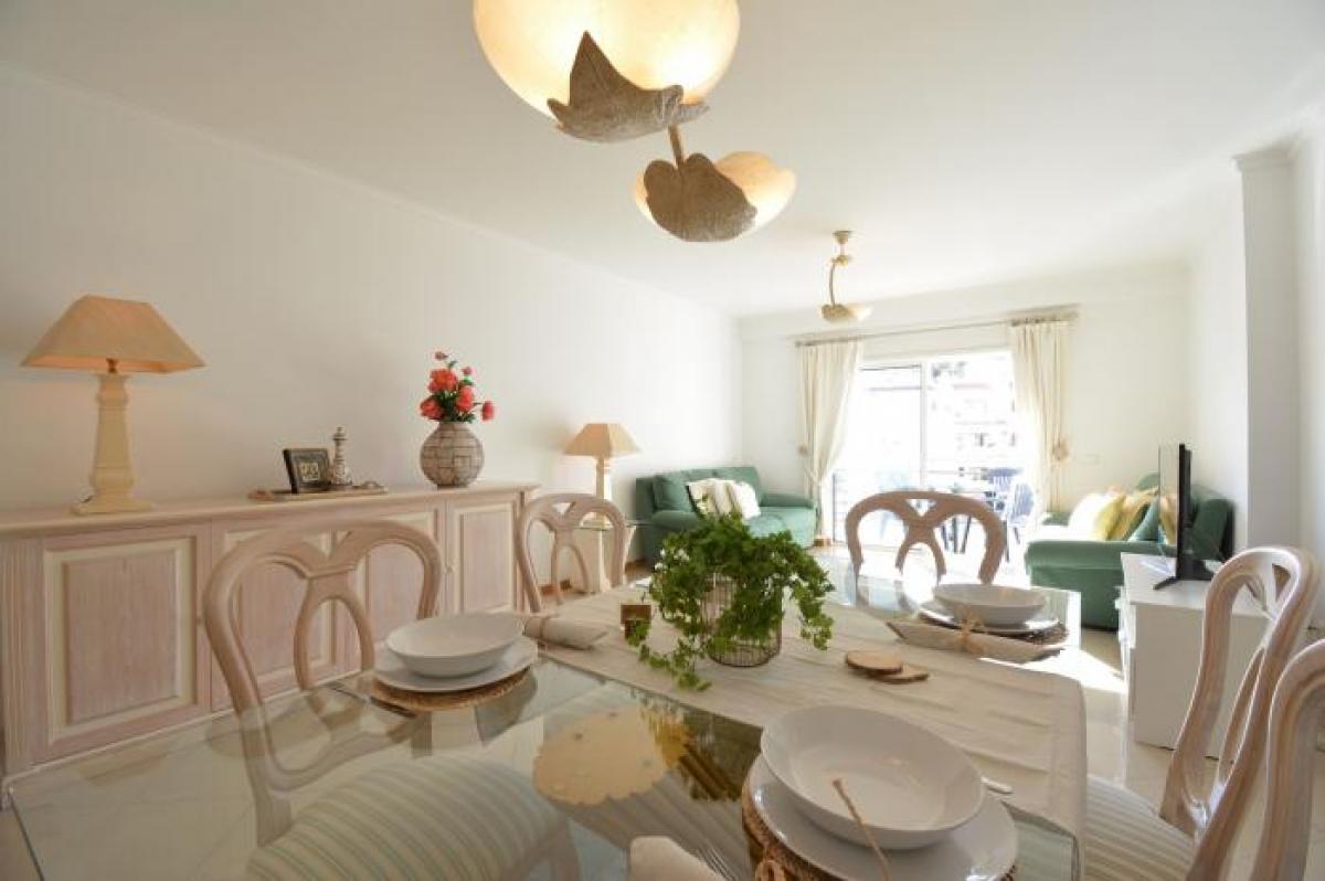 Picture of Apartment For Sale in Albufeira, Algarve, Portugal