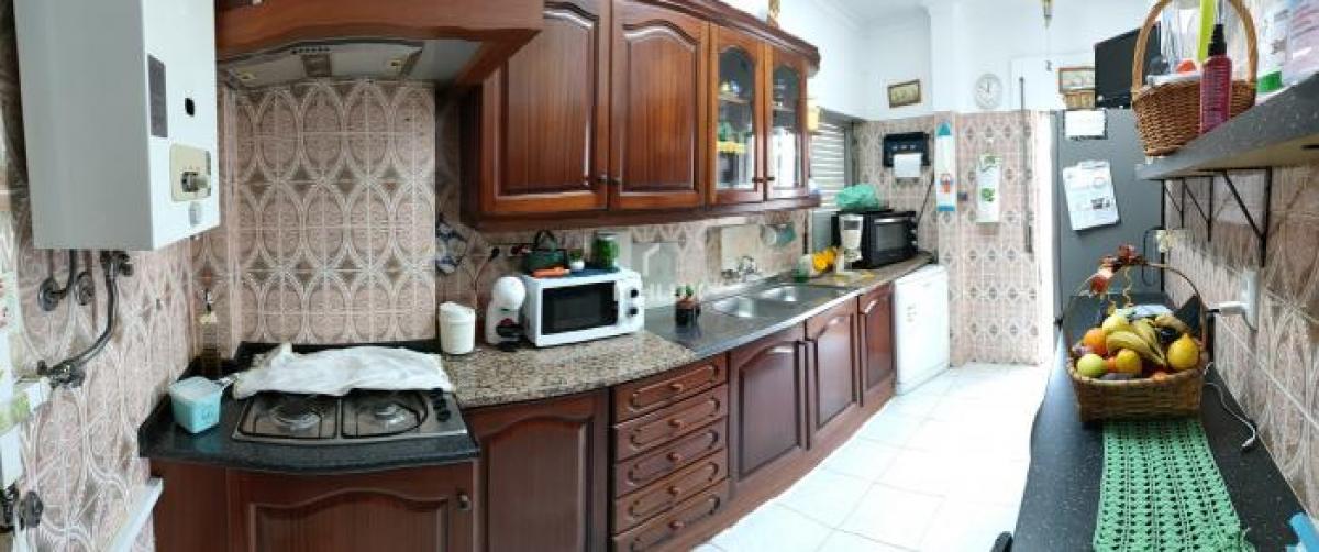 Picture of Apartment For Sale in Sintra, Estremadura, Portugal