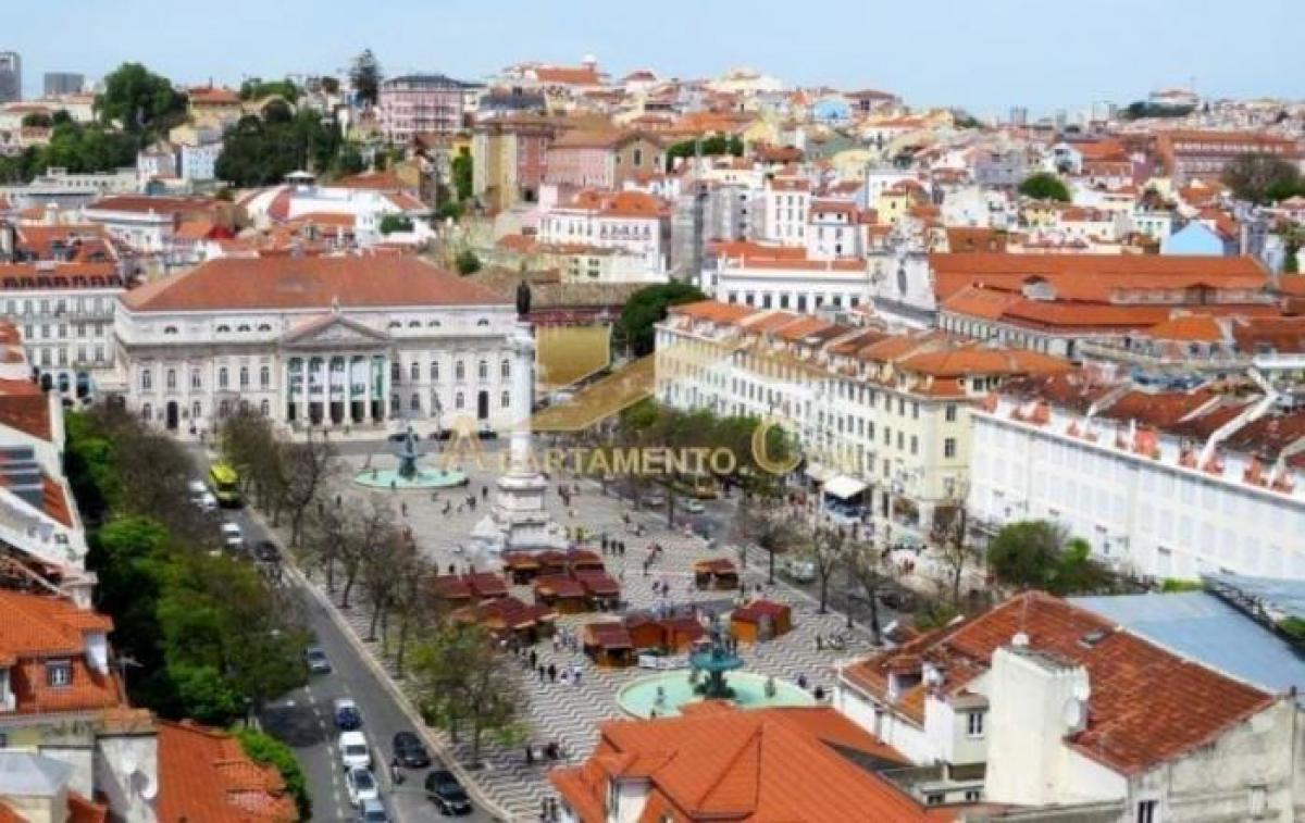 Picture of Apartment For Sale in Lisboa, Lisboa, Portugal