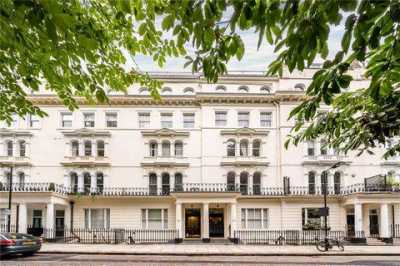 Condo For Sale in London, United Kingdom