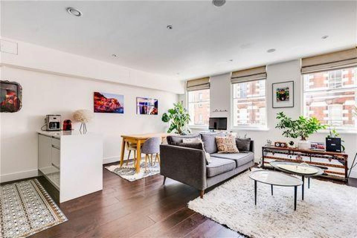 Picture of Condo For Sale in London, Greater London, United Kingdom