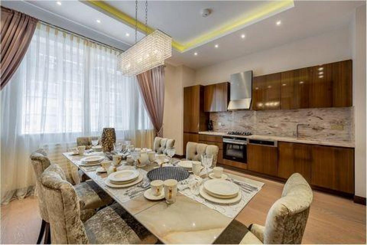 Picture of Condo For Sale in London, Greater London, United Kingdom