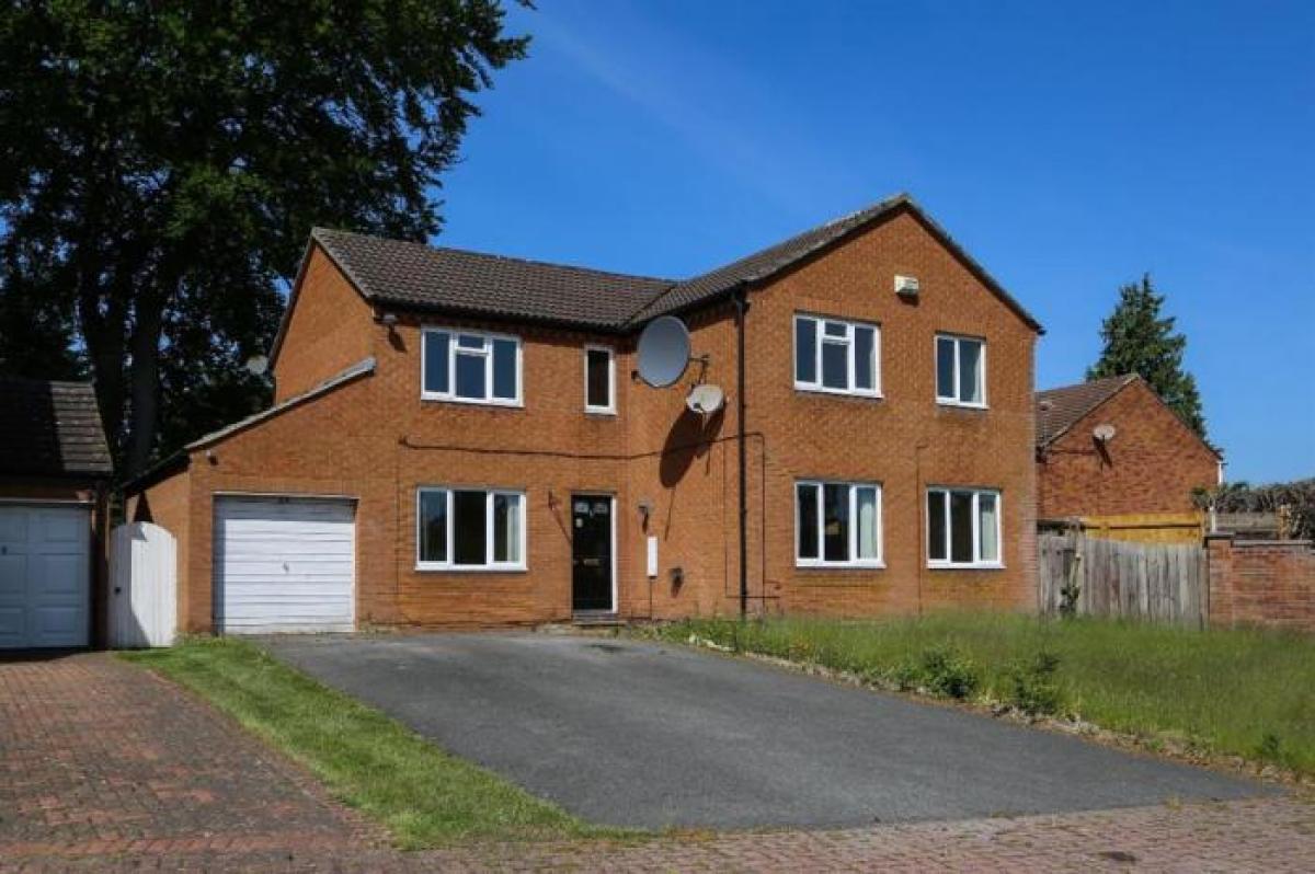 Picture of Home For Sale in Darlington, County Durham, United Kingdom