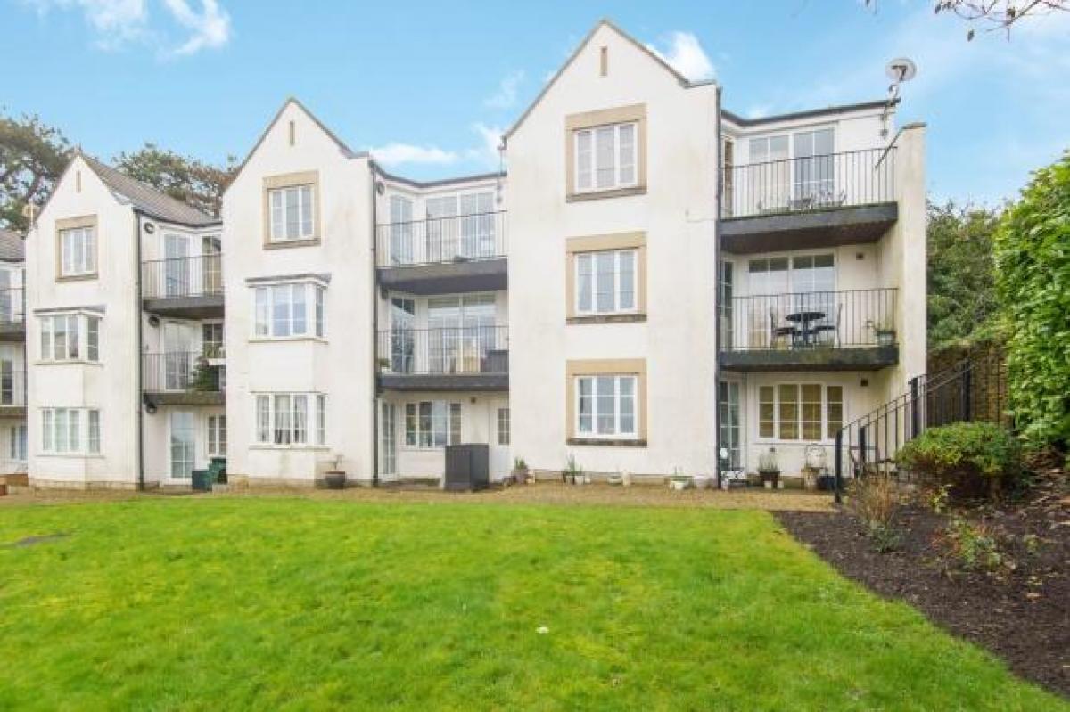 Picture of Apartment For Sale in Portishead, Somerset, United Kingdom