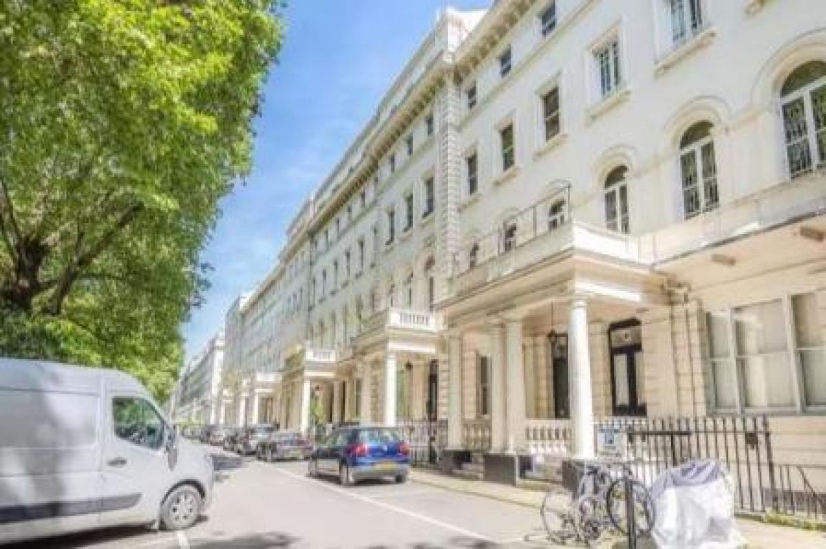 Picture of Condo For Sale in London, Greater London, United Kingdom