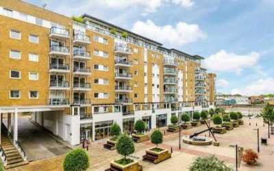 Condo For Sale in London, United Kingdom