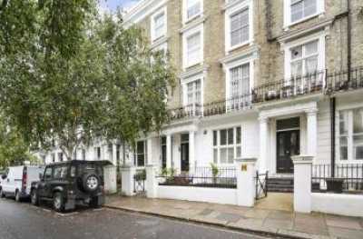 Condo For Sale in London, United Kingdom
