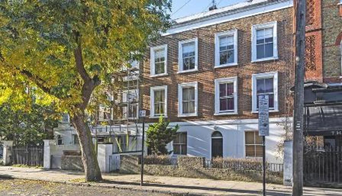 Picture of Condo For Sale in London, Greater London, United Kingdom