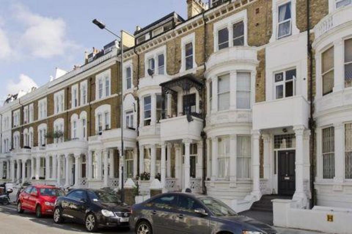 Picture of Condo For Sale in London, Greater London, United Kingdom