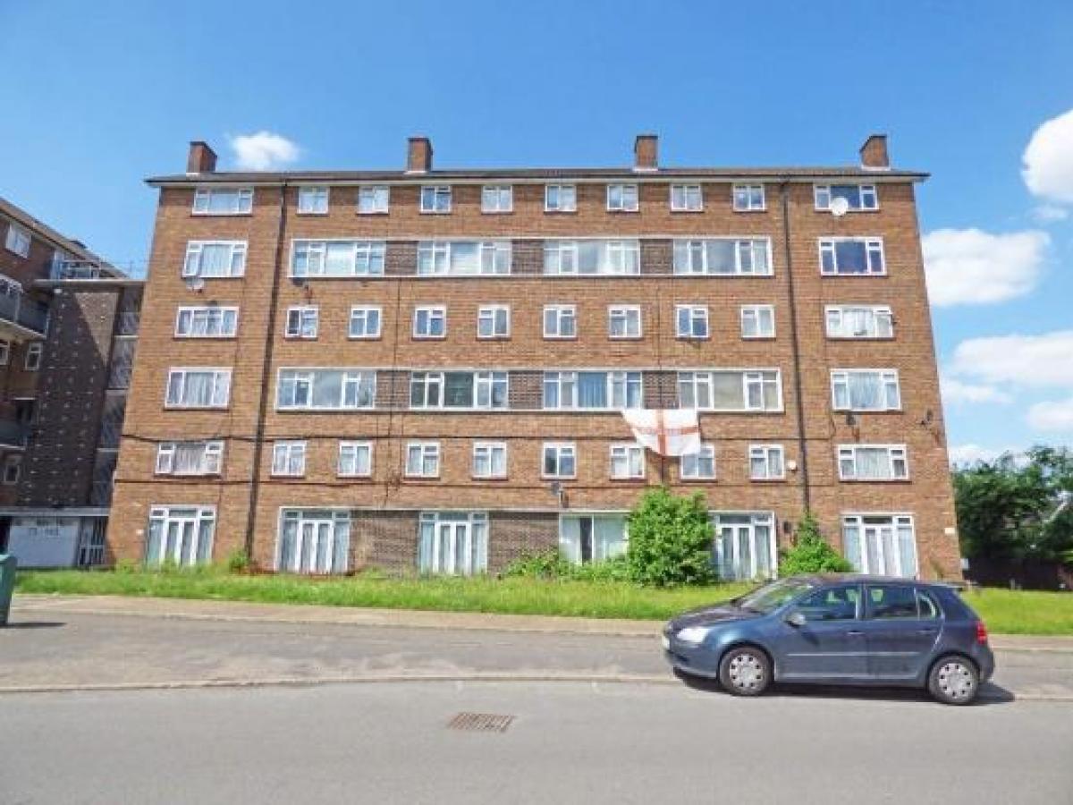 Picture of Home For Sale in London, Greater London, United Kingdom