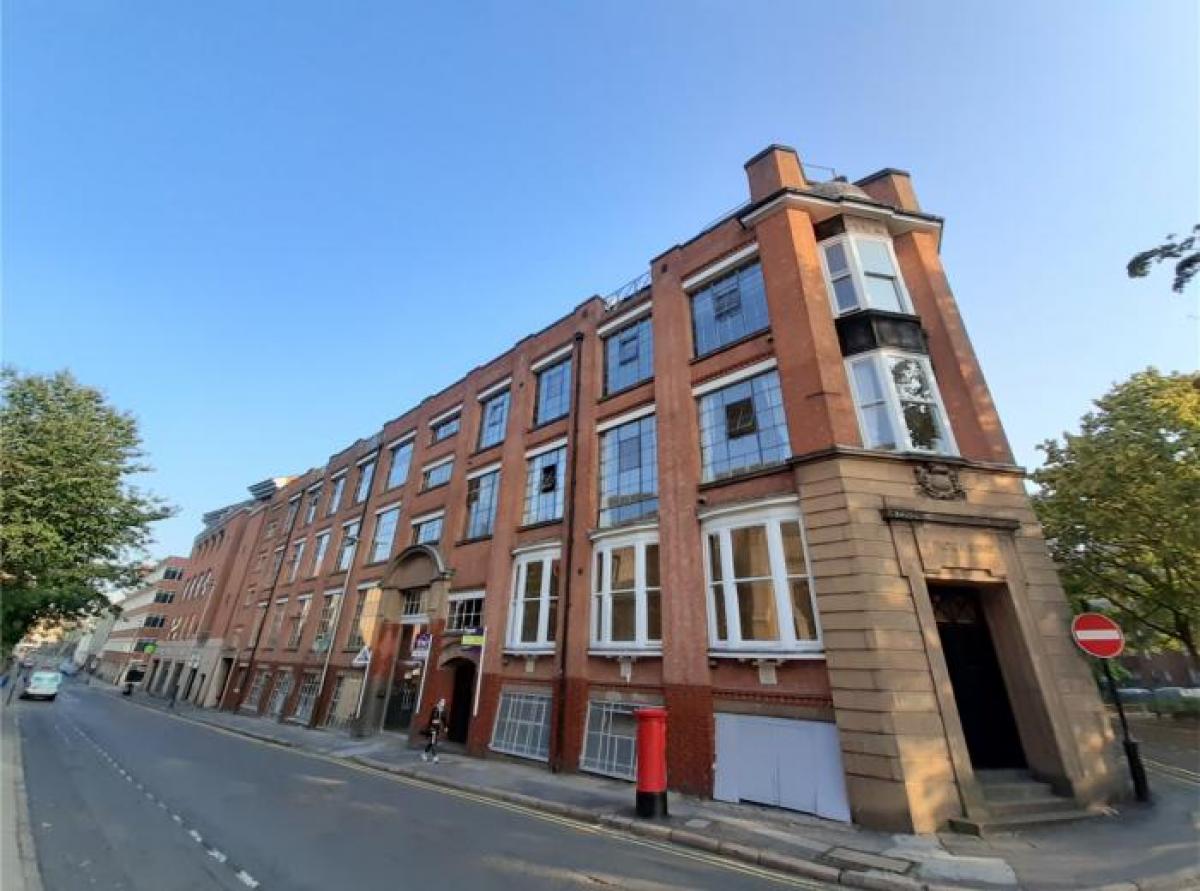 Picture of Apartment For Sale in Leicester, Leicestershire, United Kingdom
