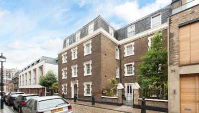Condo For Sale in London, United Kingdom