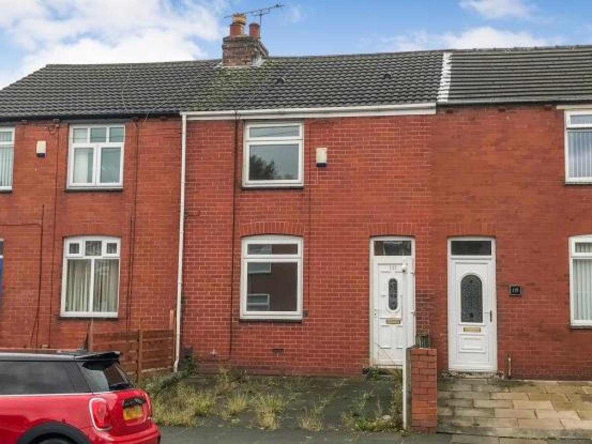 Picture of Home For Sale in Saint Helens, Merseyside, United Kingdom