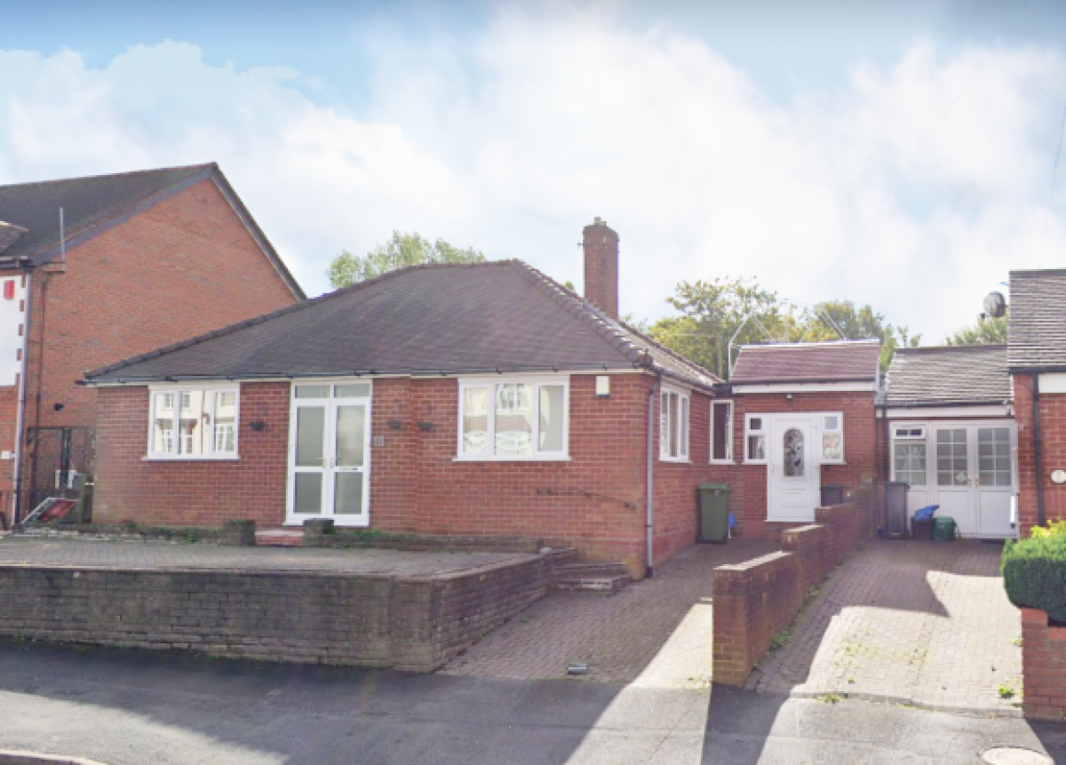 Picture of Bungalow For Sale in Dudley, West Midlands, United Kingdom