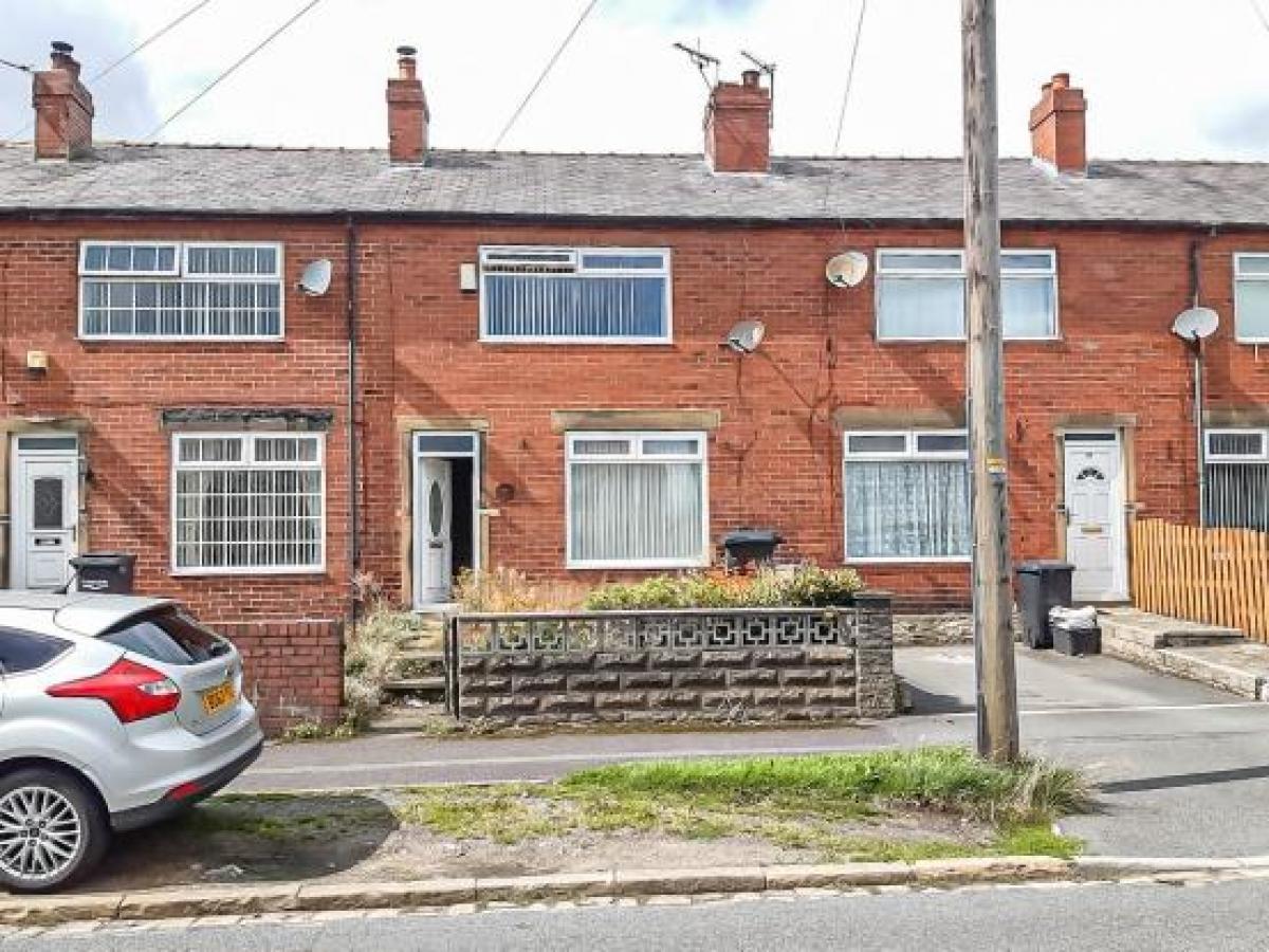 Picture of Home For Sale in Halifax, West Yorkshire, United Kingdom