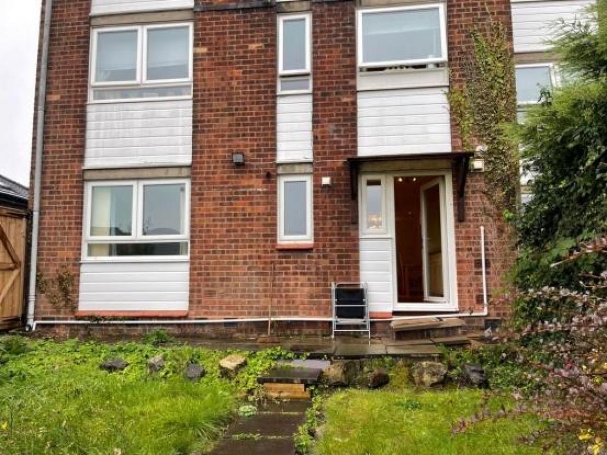 Picture of Apartment For Sale in Birmingham, West Midlands, United Kingdom