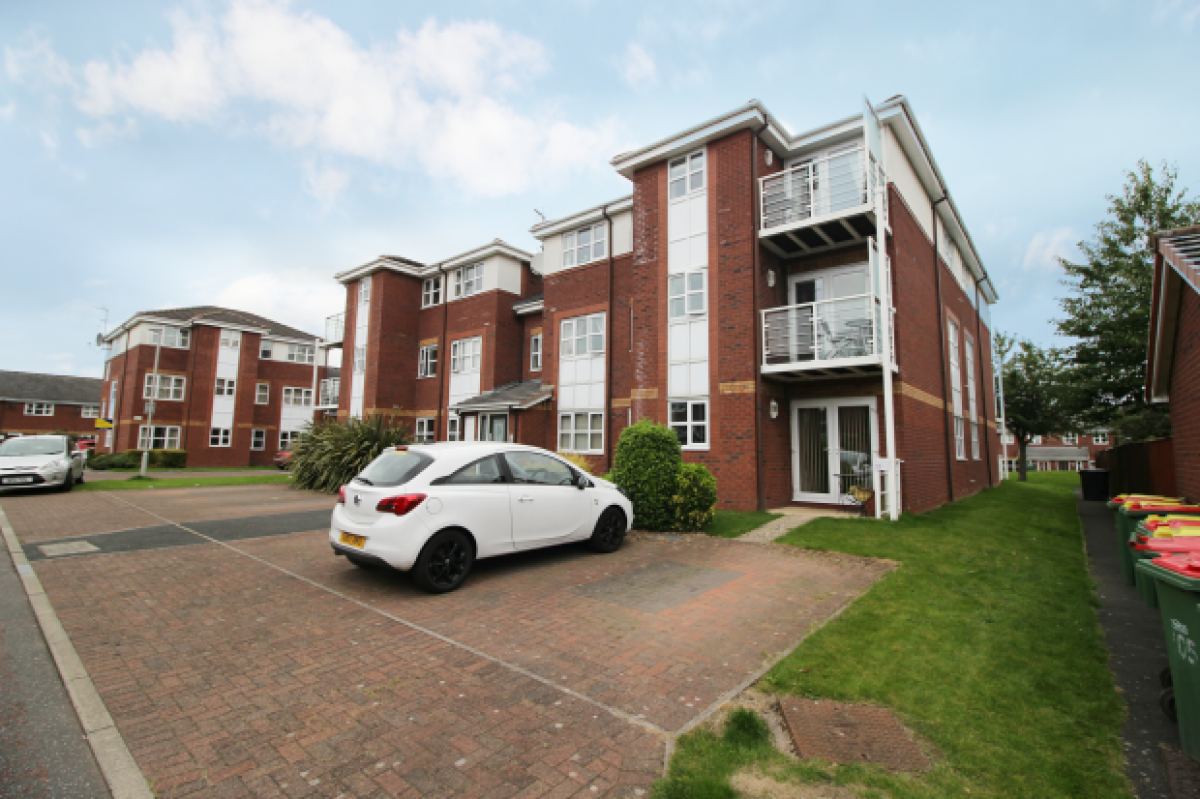 Picture of Apartment For Sale in Preston, Lancashire, United Kingdom