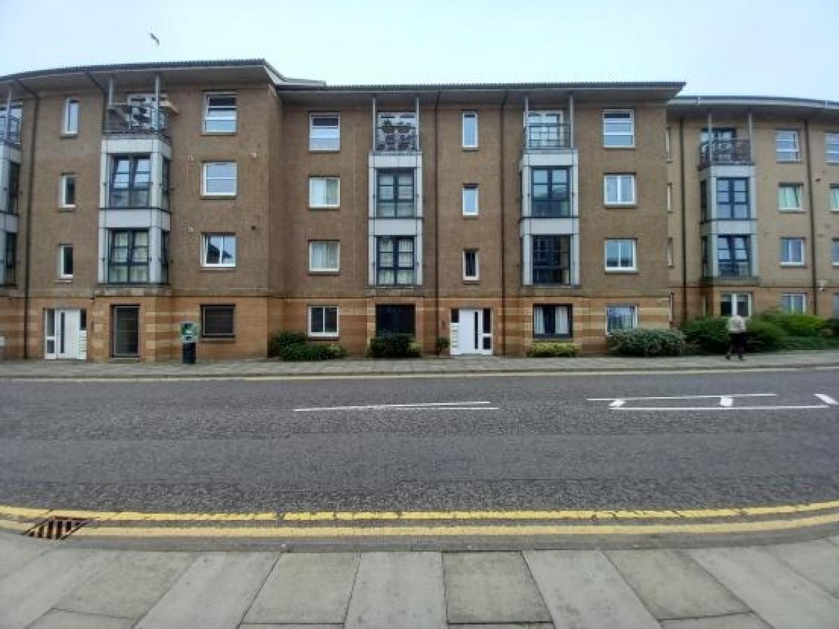 Picture of Apartment For Sale in Aberdeen, Aberdeenshire, United Kingdom