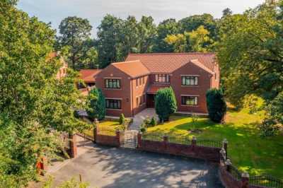 Home For Sale in Darlington, United Kingdom