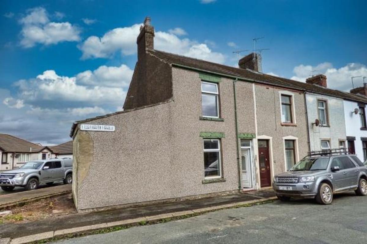 Picture of Home For Sale in Millom, Cumbria, United Kingdom