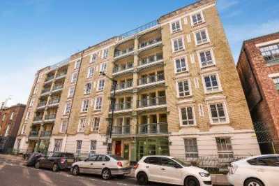 Condo For Sale in London, United Kingdom