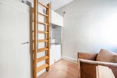 Apartment For Sale in London, United Kingdom