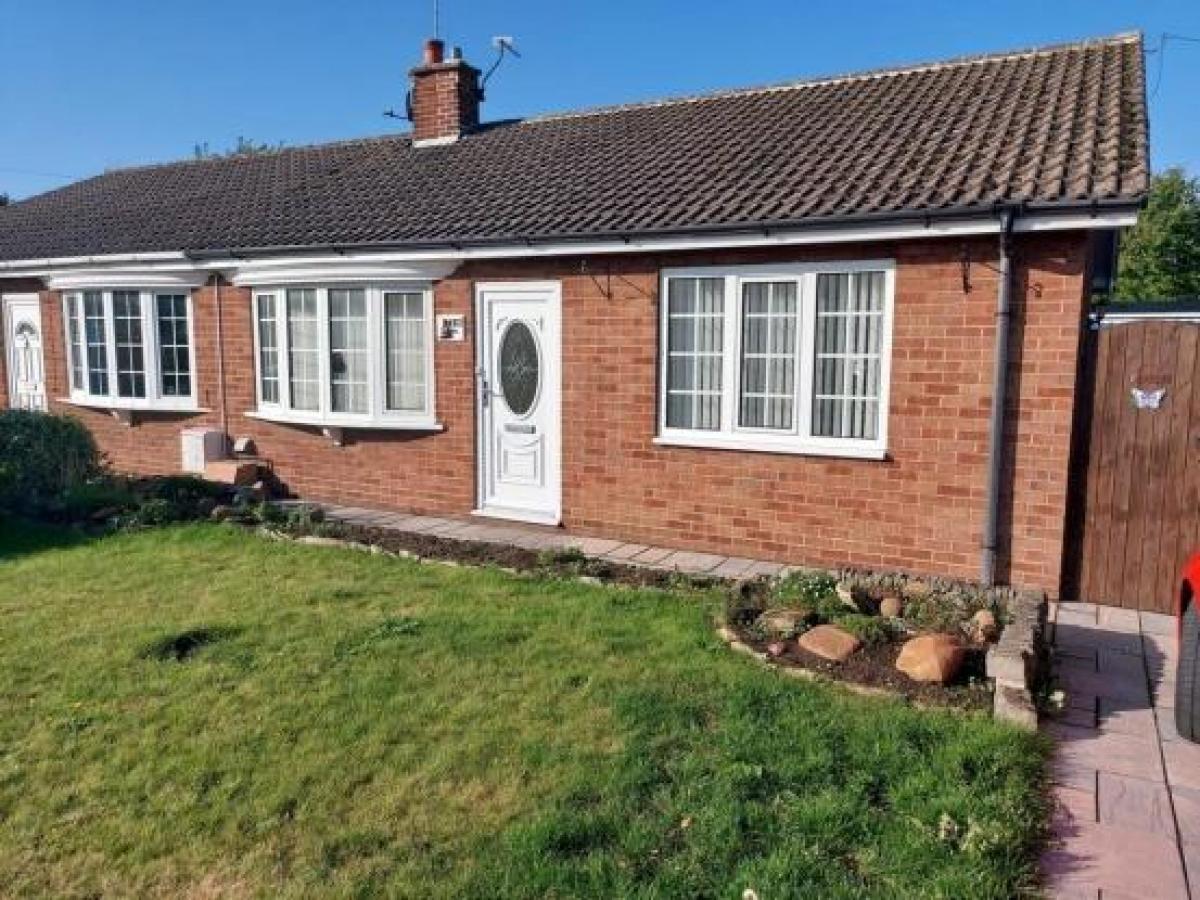 Picture of Bungalow For Sale in Selby, North Yorkshire, United Kingdom