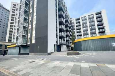 Apartment For Sale in Ilford, United Kingdom