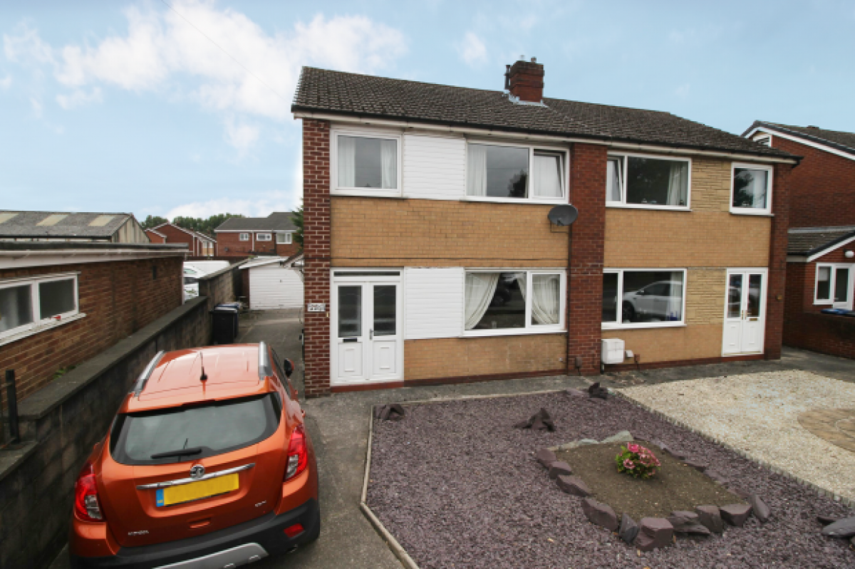 Picture of Home For Sale in Leyland, Lancashire, United Kingdom
