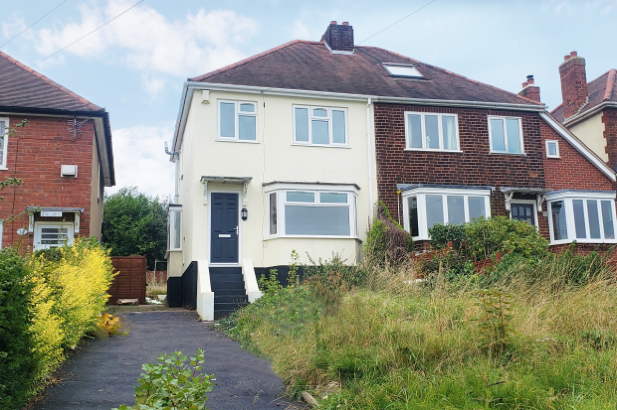 Picture of Home For Sale in Brierley Hill, West Midlands, United Kingdom