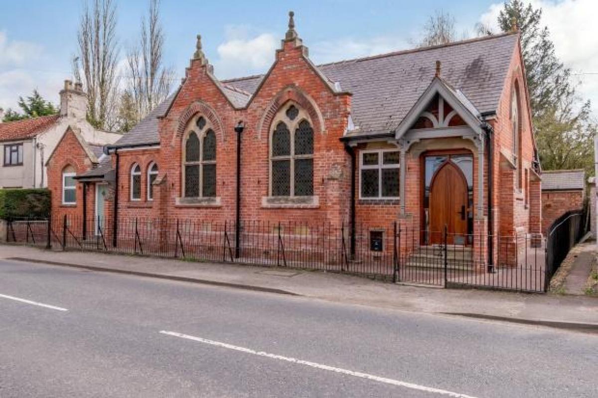 Picture of Home For Sale in Market Rasen, Lincolnshire, United Kingdom