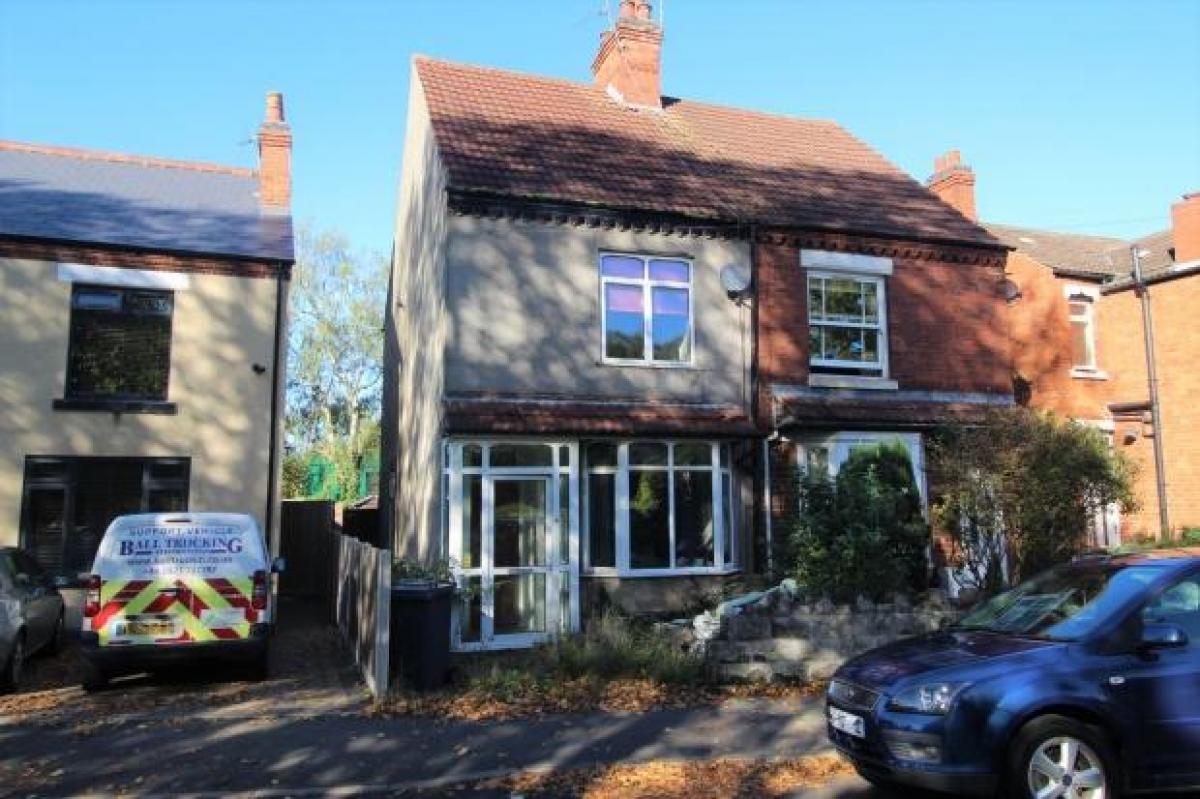 Picture of Home For Sale in Nuneaton, Warwickshire, United Kingdom