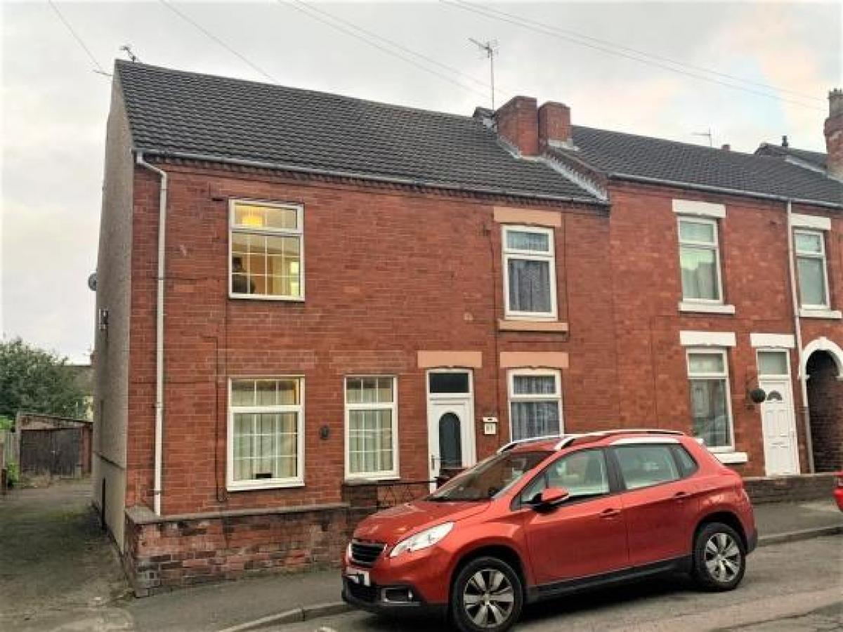 Picture of Home For Sale in Alfreton, Derbyshire, United Kingdom
