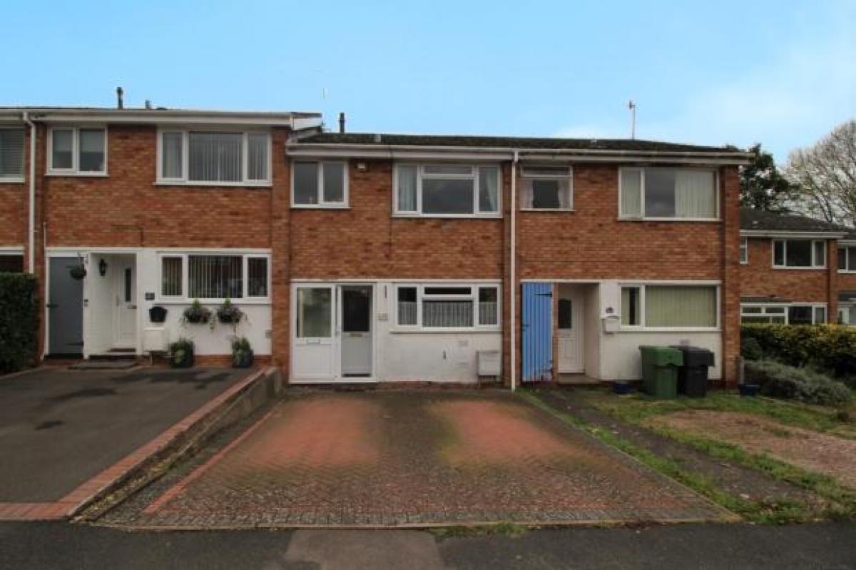 Picture of Home For Sale in Bromsgrove, Worcestershire, United Kingdom