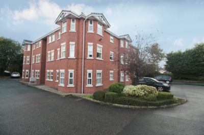 Apartment For Sale in Warrington, United Kingdom