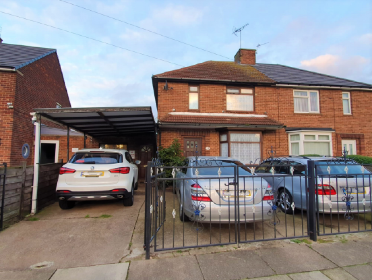 Picture of Home For Sale in Grimsby, Lincolnshire, United Kingdom