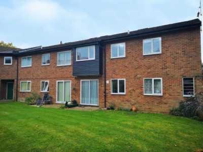 Apartment For Sale in Brentwood, United Kingdom