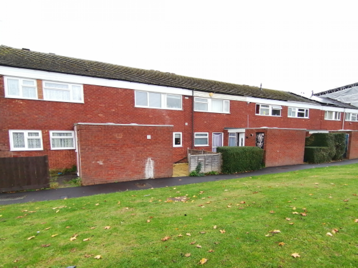Picture of Home For Sale in Dunstable, Bedfordshire, United Kingdom