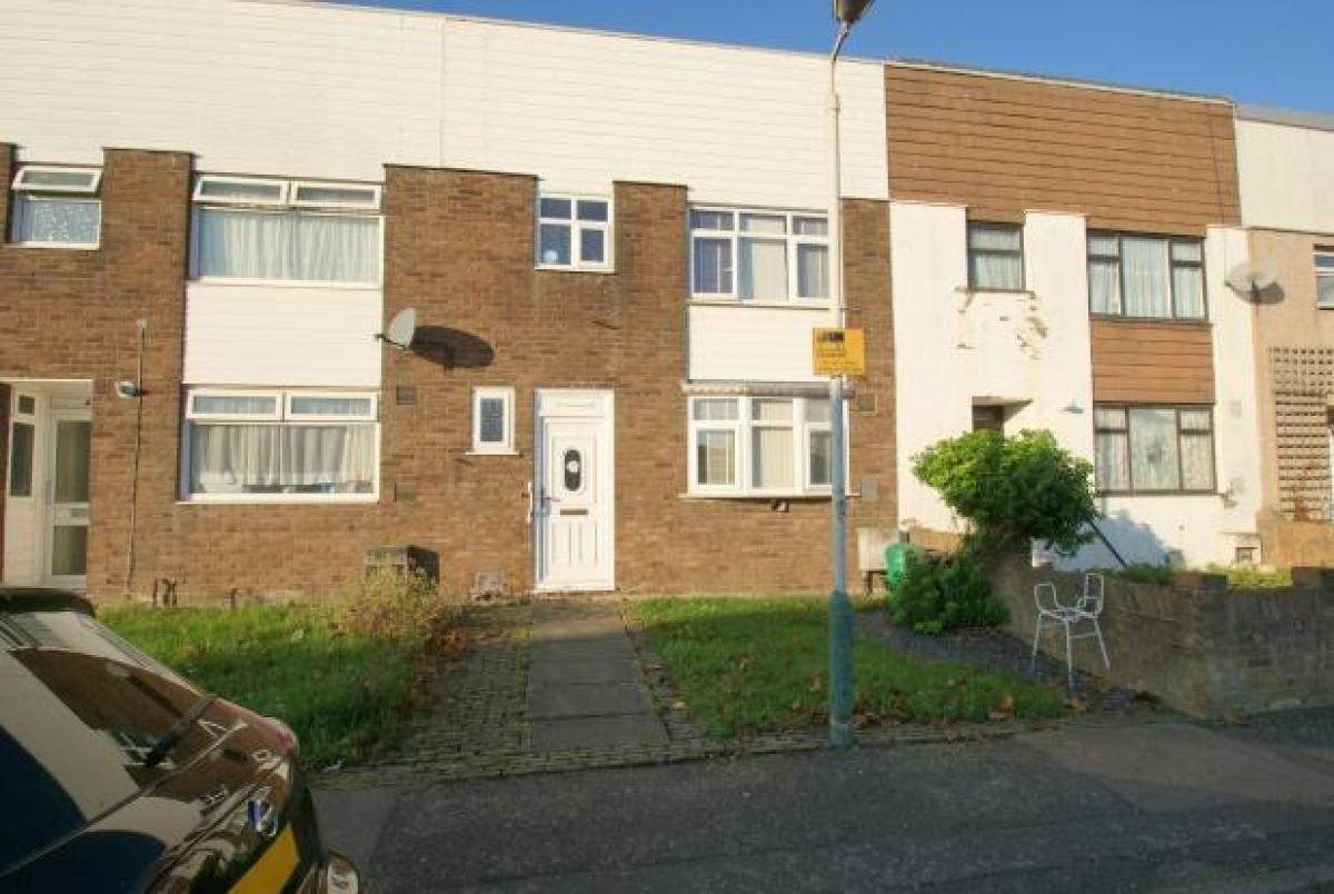 Picture of Home For Sale in Romford, Essex, United Kingdom