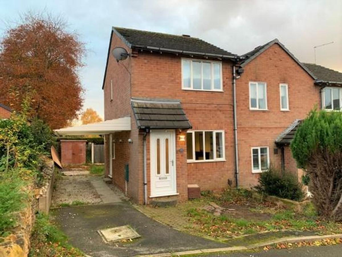 Picture of Home For Sale in Chesterfield, Derbyshire, United Kingdom