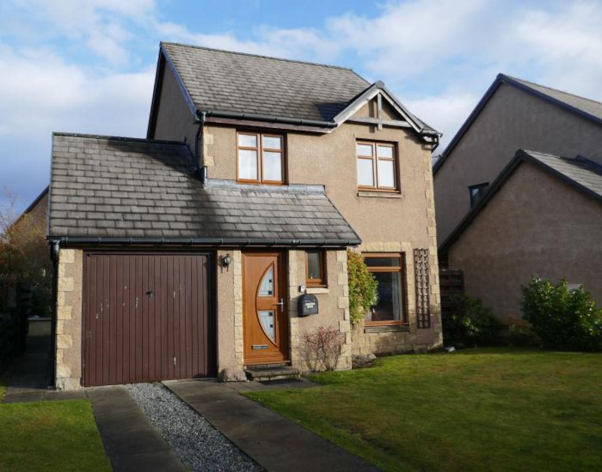 Picture of Home For Sale in Aviemore, Highlands, United Kingdom