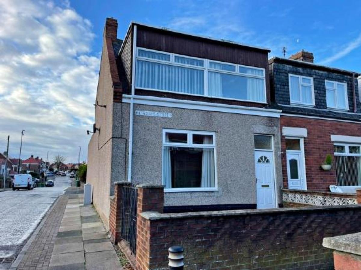 Picture of Home For Sale in Sunderland, Tyne and Wear, United Kingdom