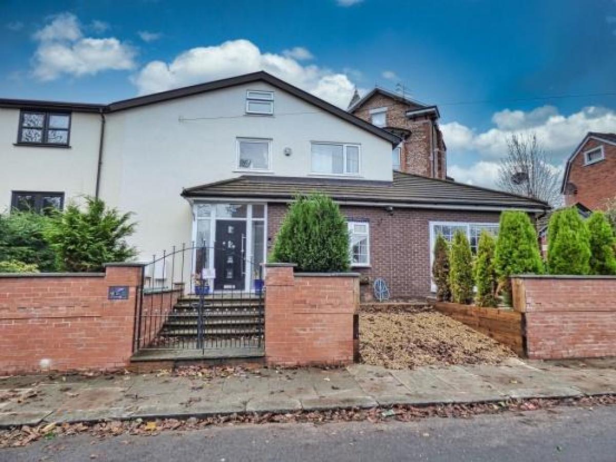 Picture of Home For Sale in Manchester, Greater Manchester, United Kingdom