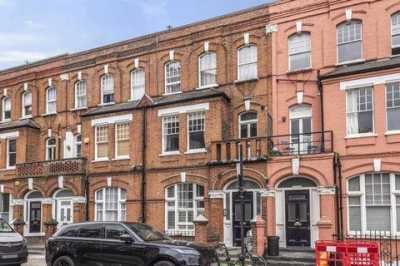 Apartment For Sale in London, United Kingdom