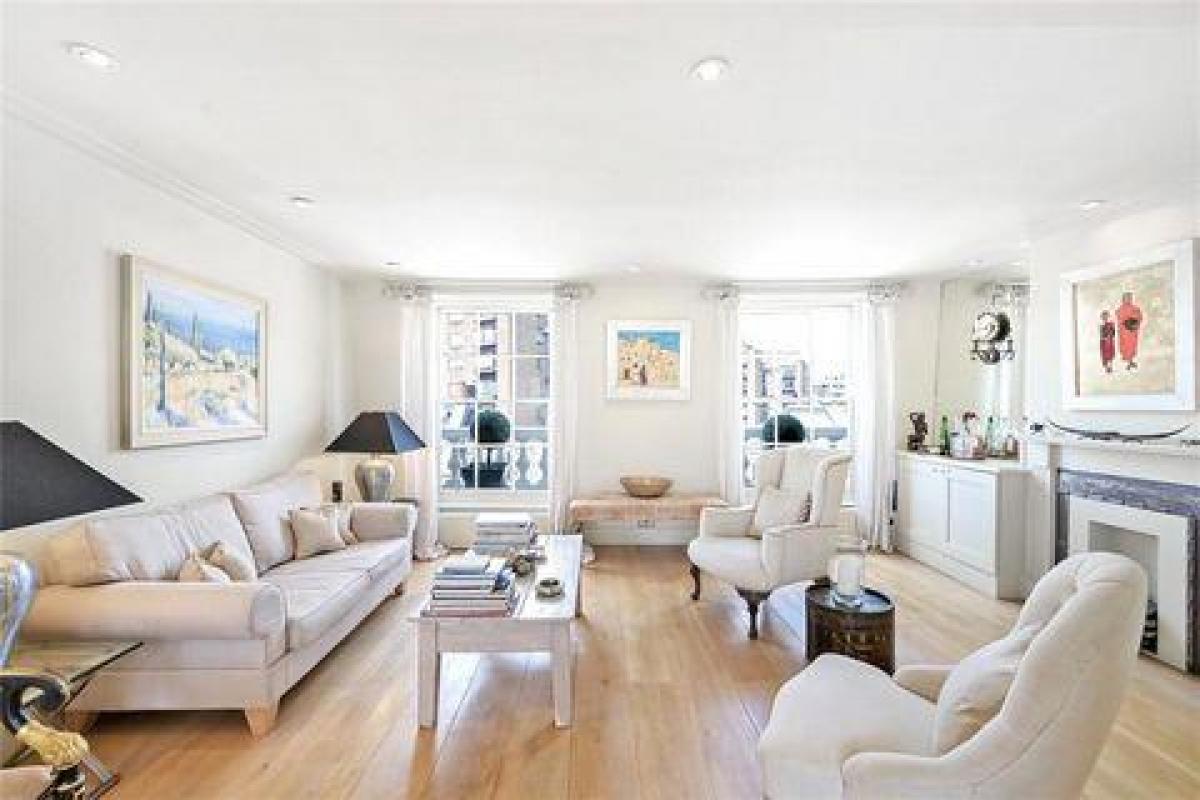 Picture of Apartment For Sale in London, Greater London, United Kingdom