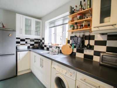 Apartment For Rent in Mitcham, United Kingdom