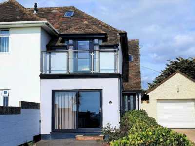 Home For Rent in New Milton, United Kingdom