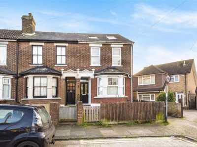 Home For Rent in Chatham, United Kingdom