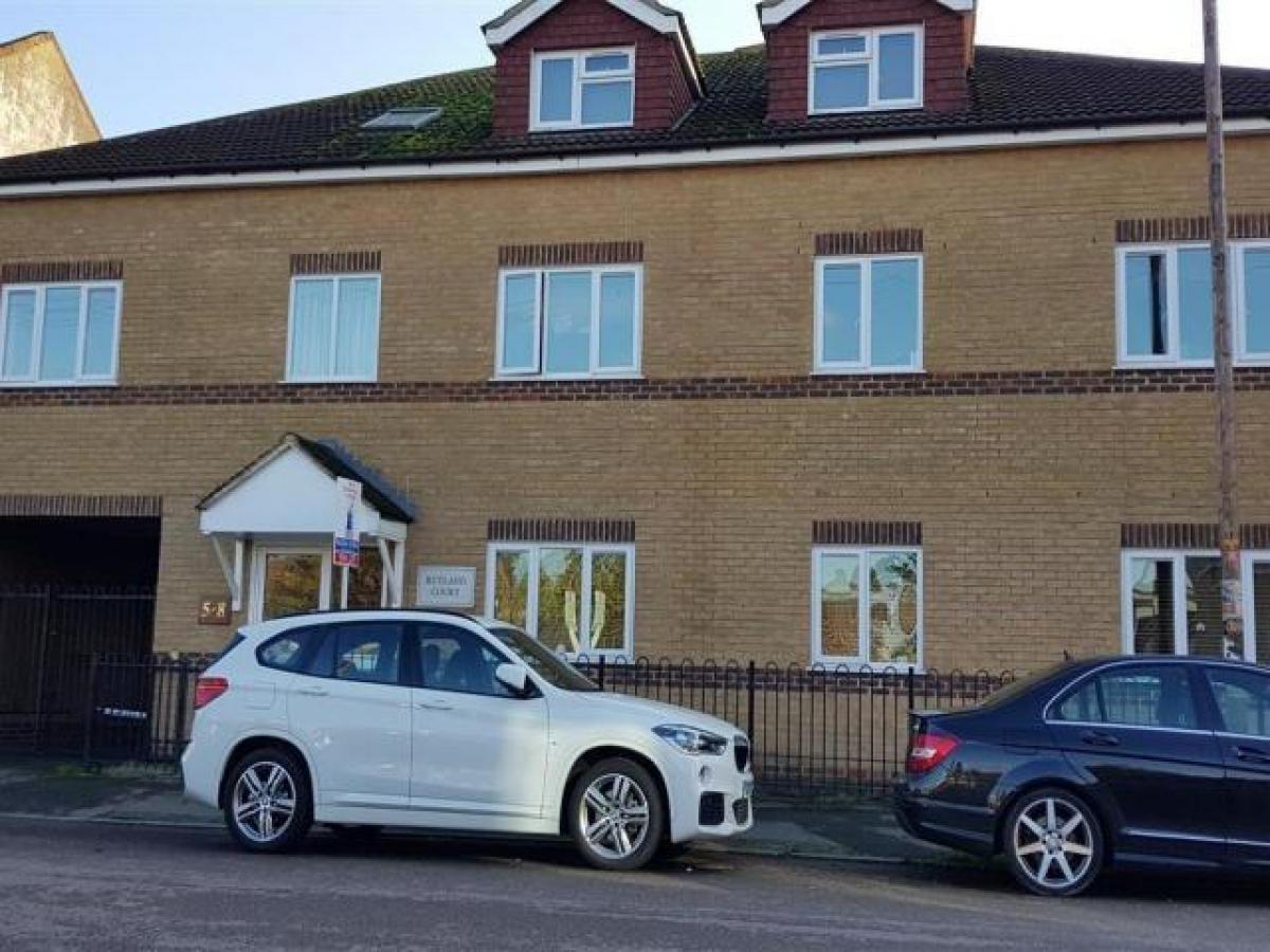 Picture of Apartment For Rent in Rochester, Kent, United Kingdom
